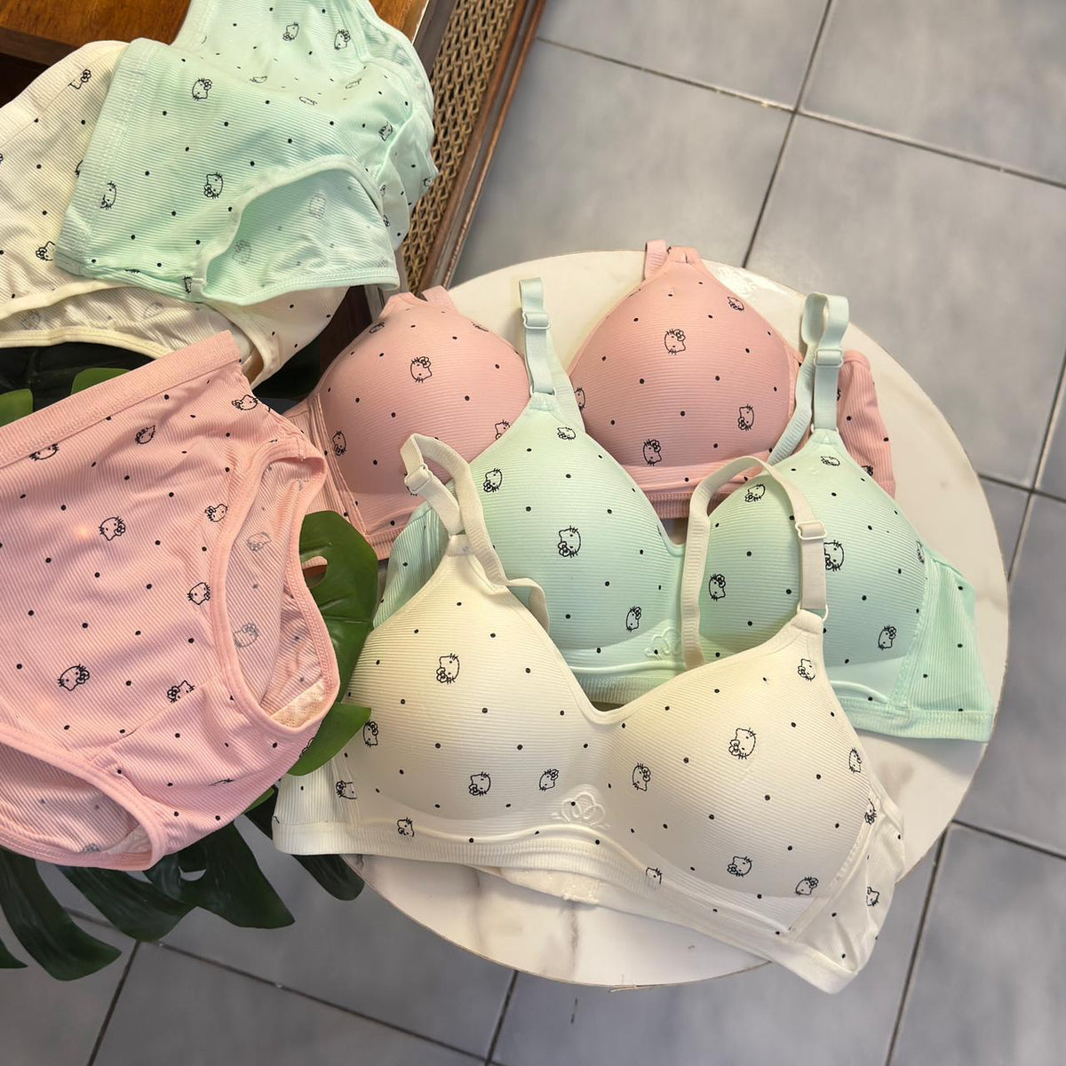 Kitty Bra Set (Single Padded & Non Wired)
